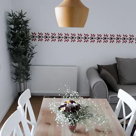 City Center Three Rooms Apartment Apartman Bukarest
