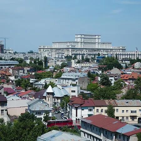 City Center Three Rooms Apartment * Bukarest