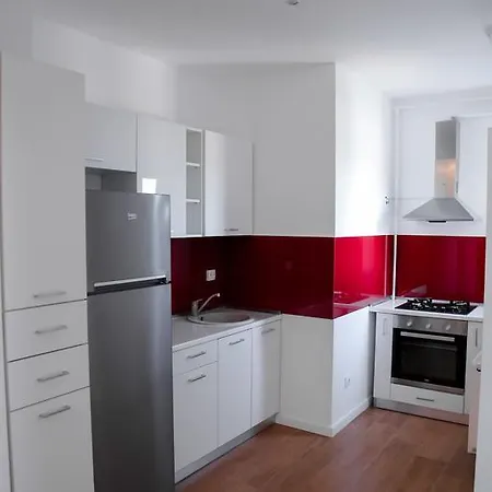 City Center Three Rooms Apartment * Bukarest