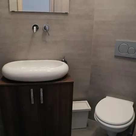 City Center Three Rooms Apartment Apartament Bucureşti