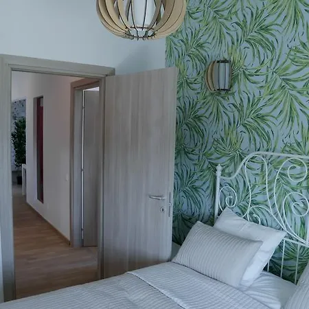 Apartament City Center Three Rooms Apartment Bucureşti