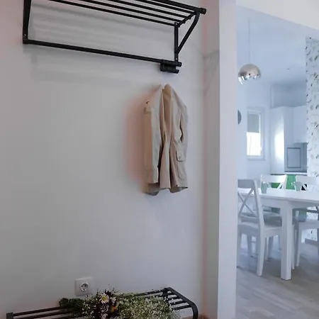 City Center Three Rooms Apartment Apartament